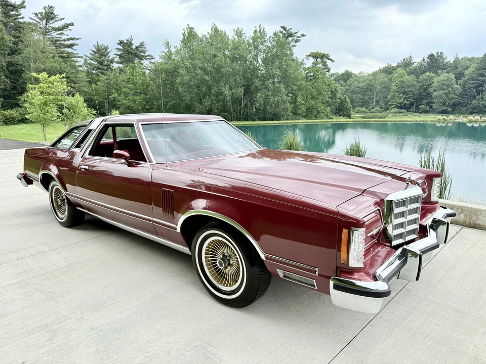 1979 Ford Thunderbird 7th Gen - Image 5 of 31