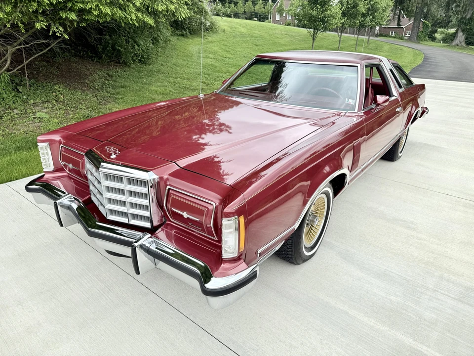1979 Ford Thunderbird 7th Gen - Image 14 of 31