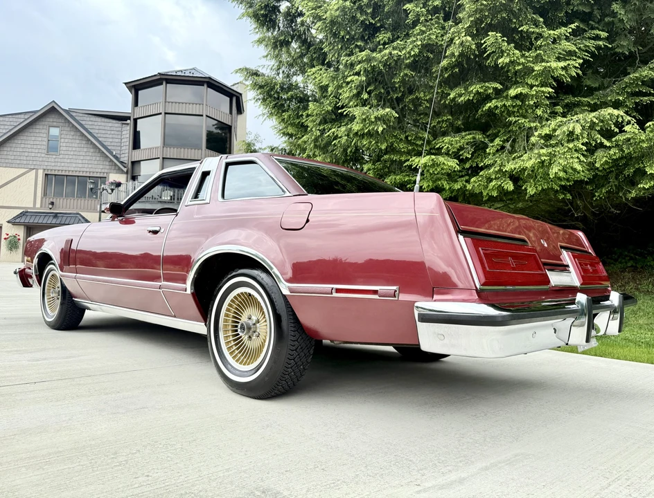 1979 Ford Thunderbird 7th Gen - Image 10 of 31