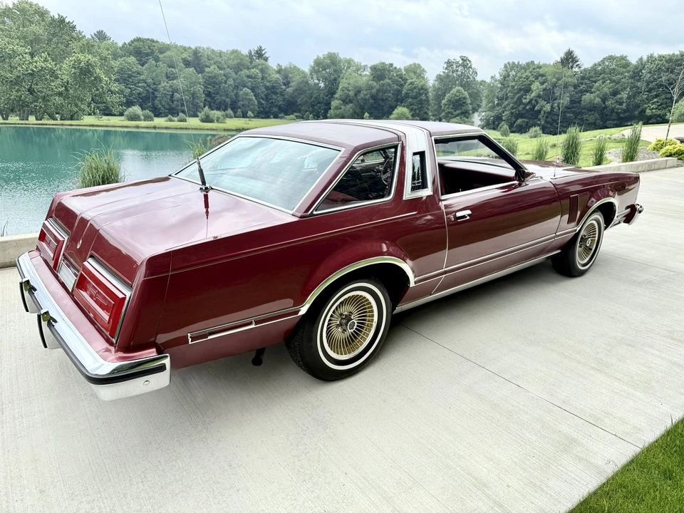 1979 Ford Thunderbird 7th Gen - Image 7 of 31