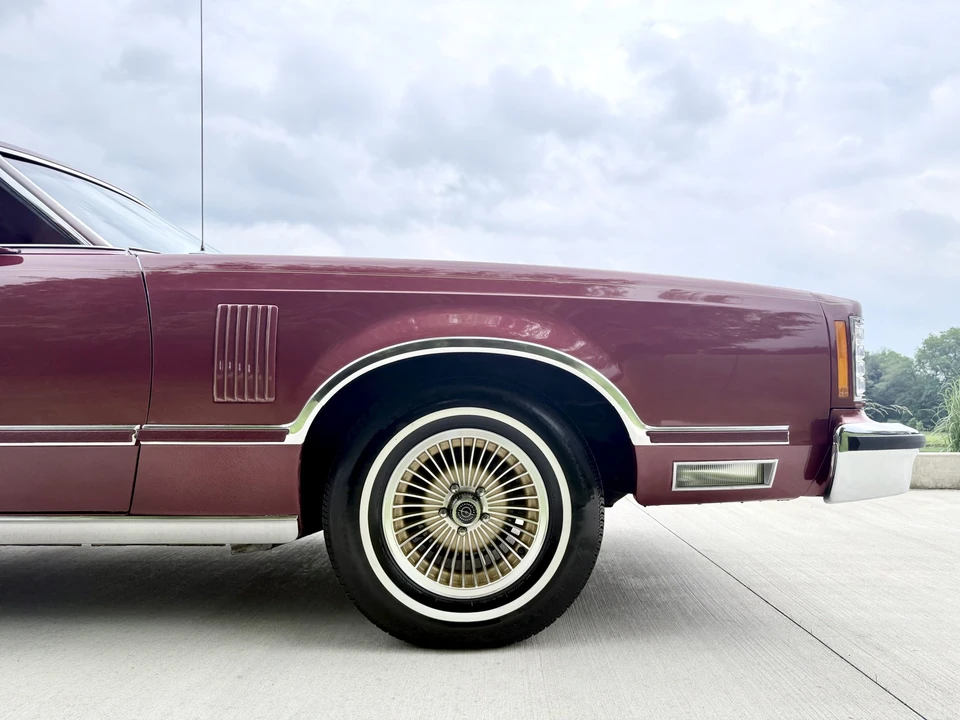 1979 Ford Thunderbird 7th Gen - Image 20 of 31