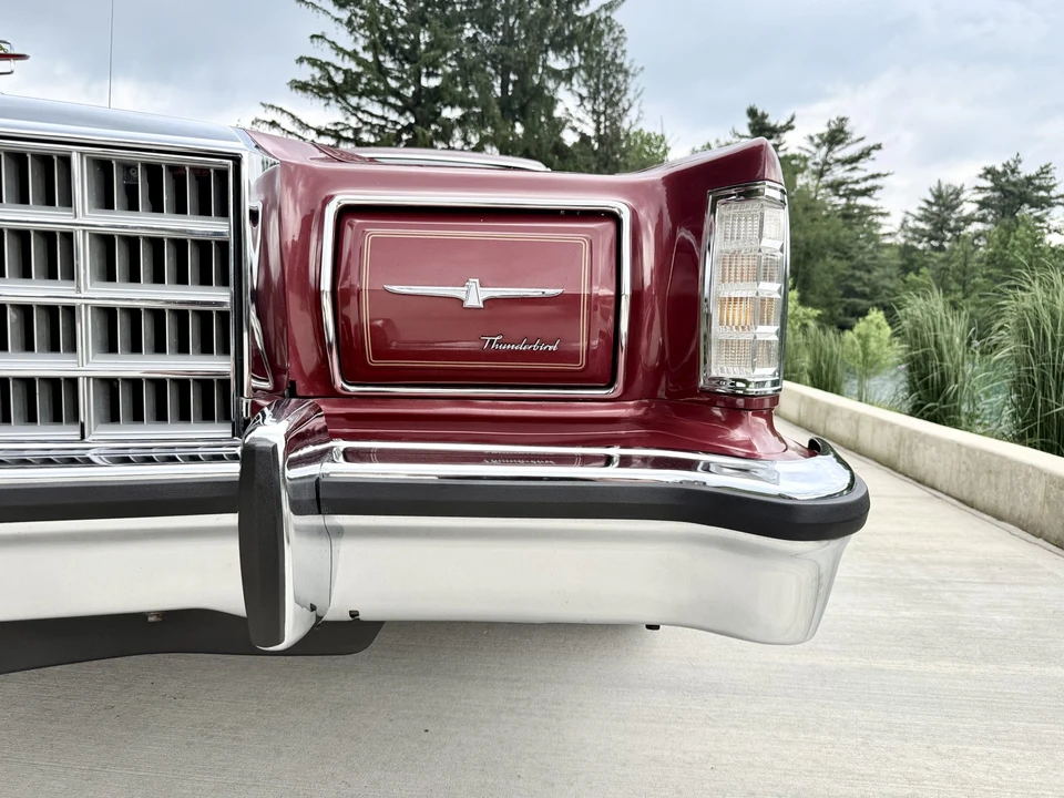 1979 Ford Thunderbird 7th Gen - Image 22 of 31