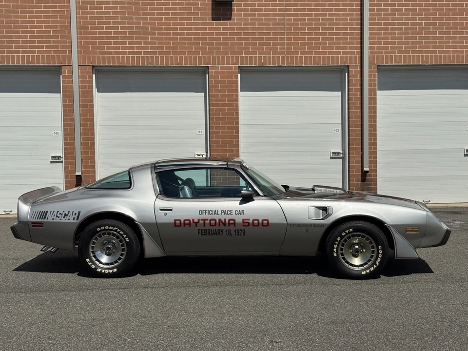 1979 Pontiac Firebird Trans Am 2nd Gen - Image 20 of 31