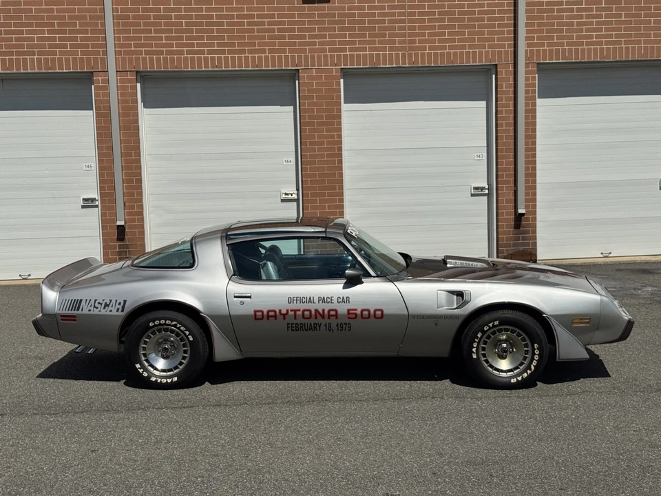 1979 Pontiac Firebird Trans Am 2nd Gen - Image 21 of 31