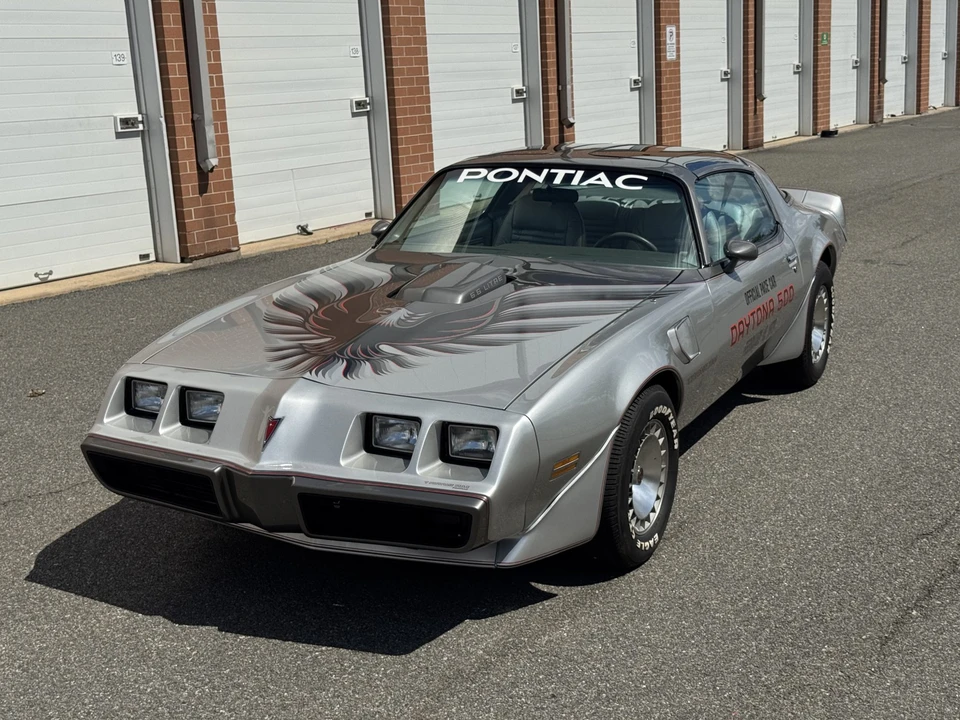 1979 Pontiac Firebird Trans Am 2nd Gen - Image 2 of 31