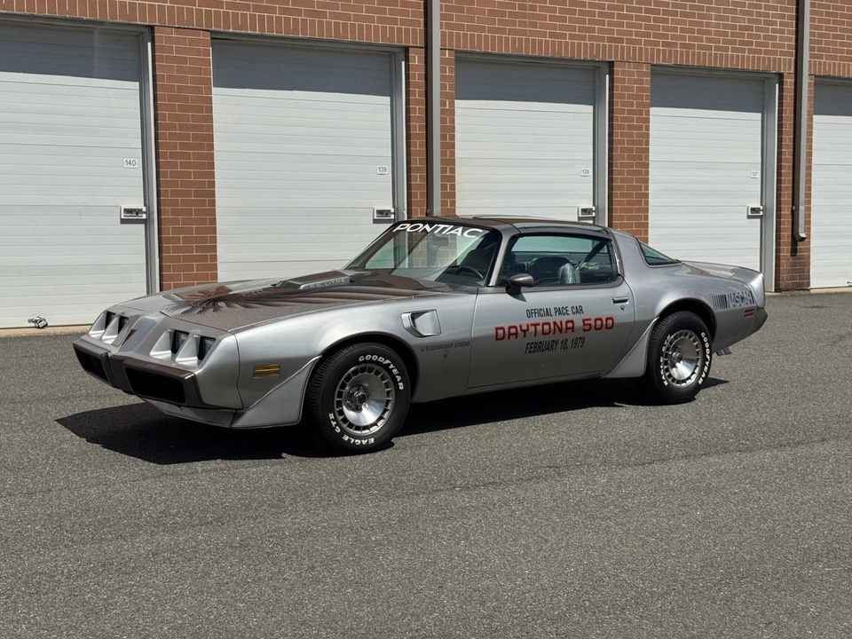 1979 Pontiac Firebird Trans Am 2nd Gen - Image 6 of 31