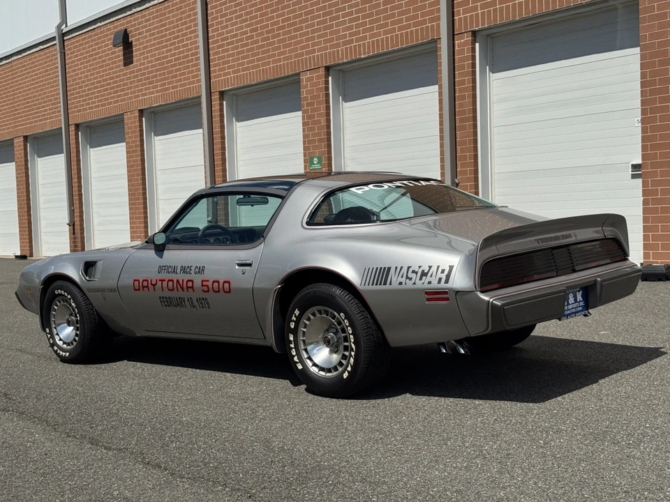 1979 Pontiac Firebird Trans Am 2nd Gen - Image 9 of 31
