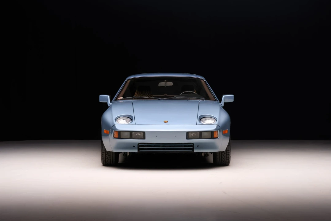 1980 Porsche 928 S - Image 13 of 31