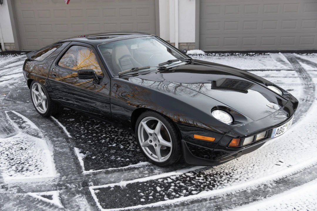 1981 Porsche 928 - Image 5 of 31