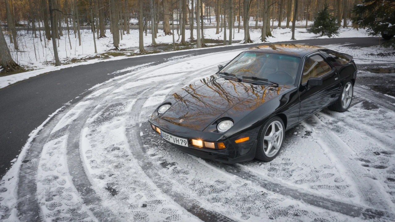 1981 Porsche 928 - Image 18 of 31