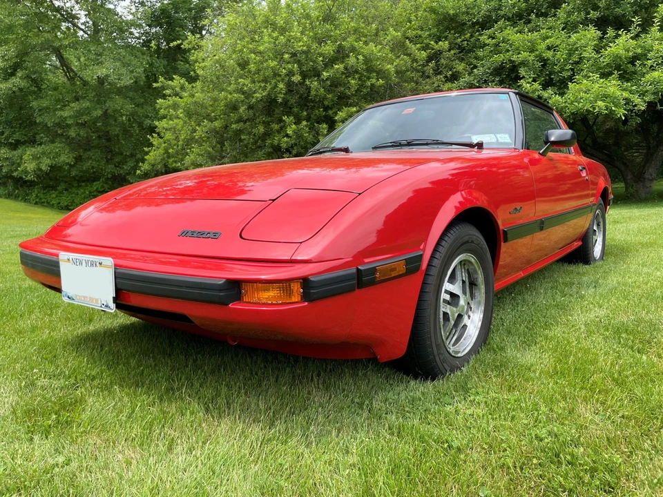 1983 Mazda RX-7 SA & FB - Image 2 of 31