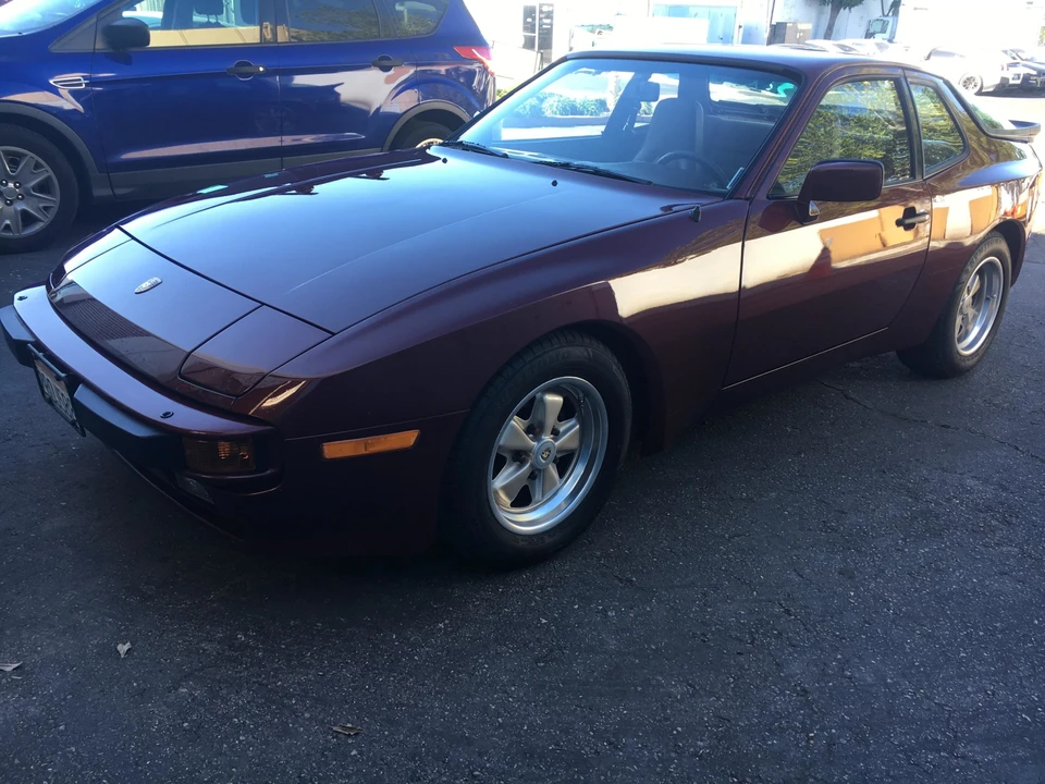 1984 Porsche 944 - Image 23 of 31
