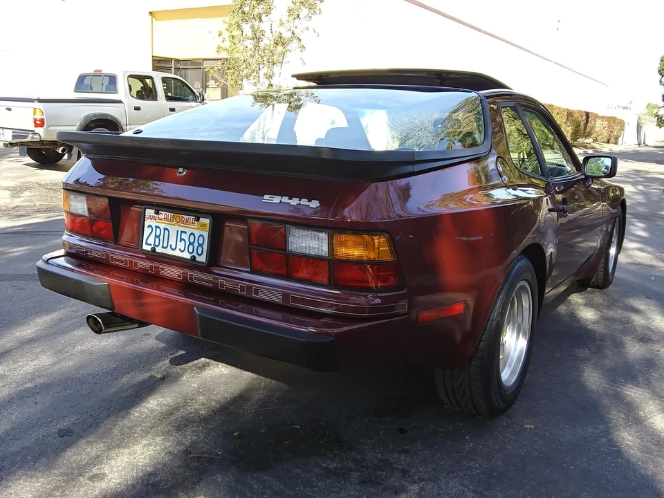 1984 Porsche 944 - Image 12 of 31