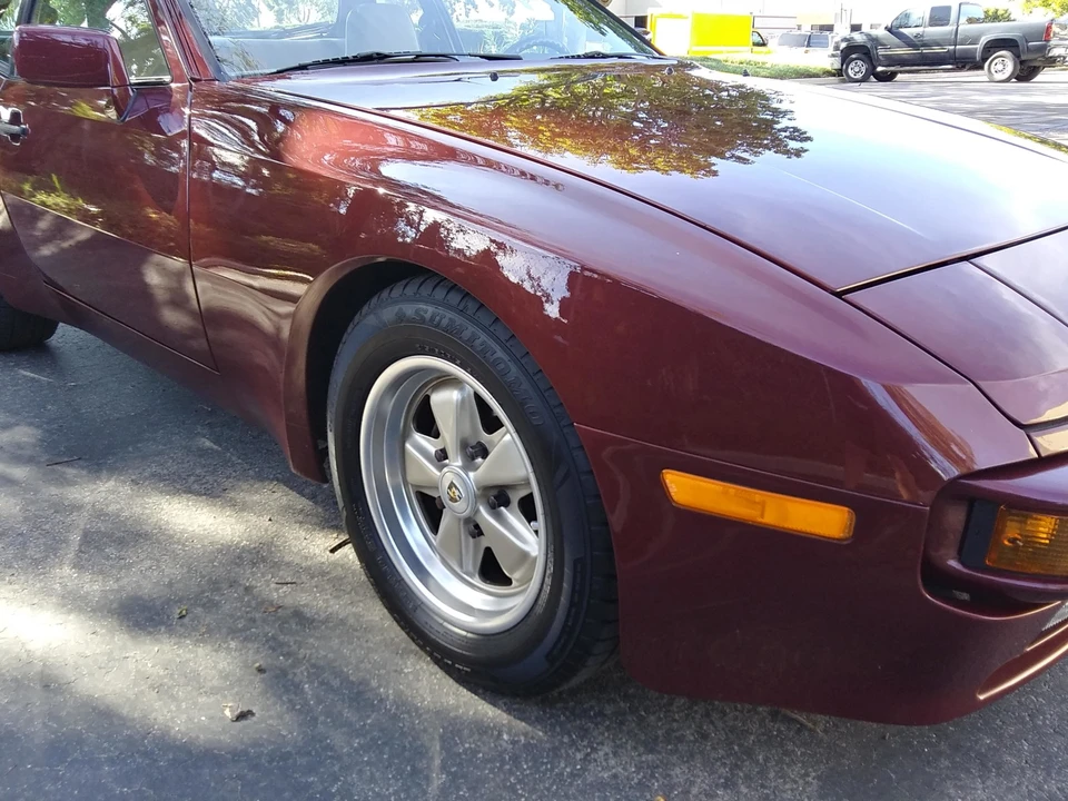 1984 Porsche 944 - Image 18 of 31