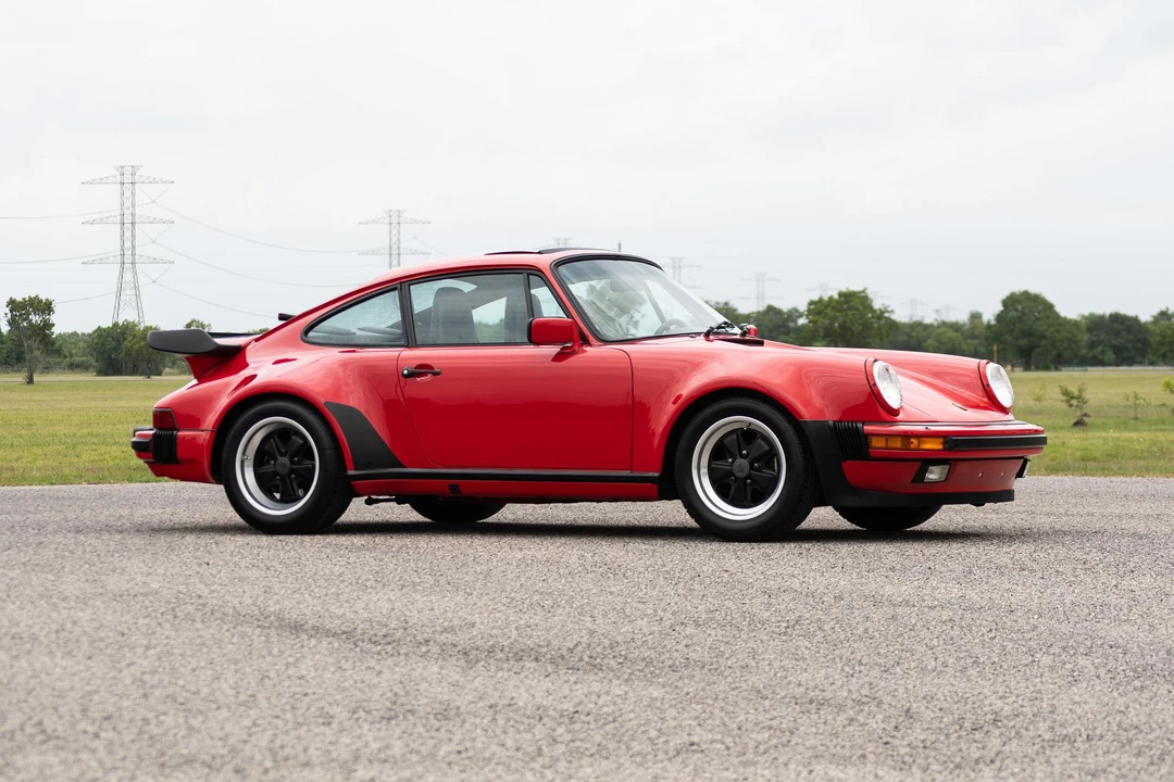 1985 Porsche 911 Carrera 3.2 - Image 10 of 31