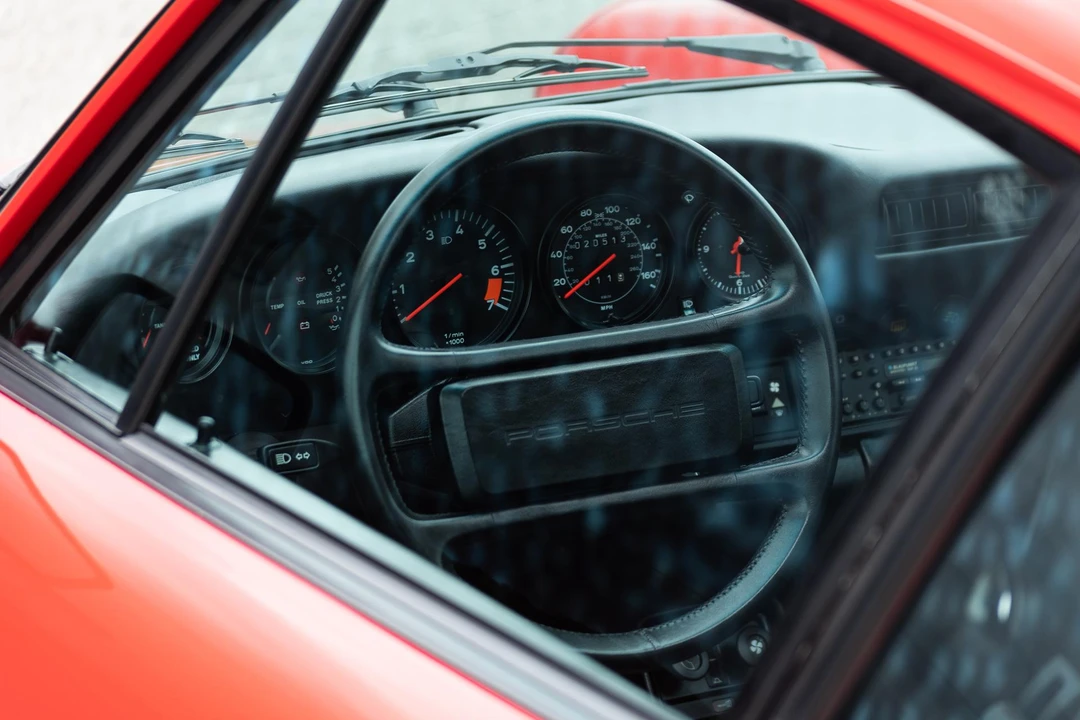 1985 Porsche 911 Carrera 3.2 - Image 30 of 31