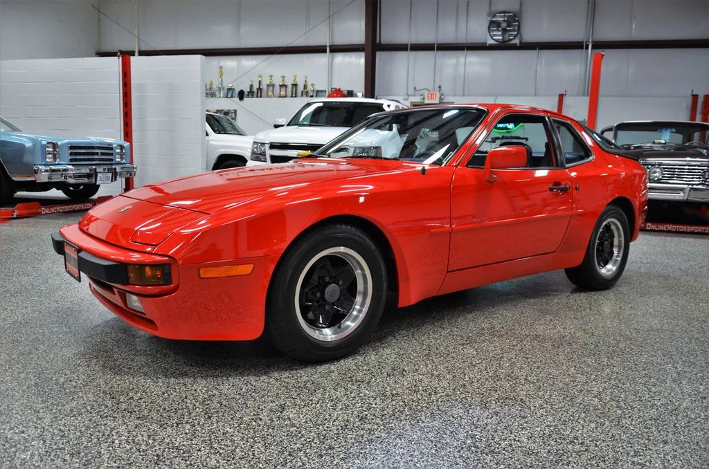 1985 Porsche 944 - Image 17 of 31