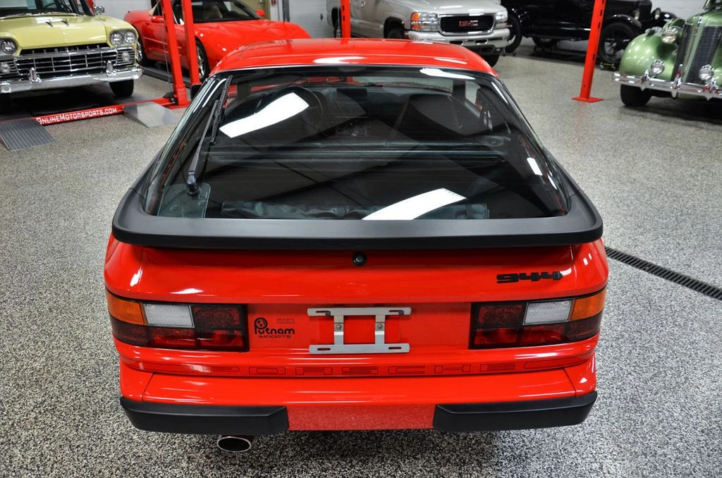 1985 Porsche 944 - Image 12 of 31