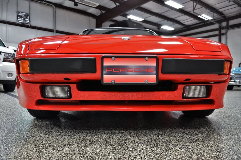1985 Porsche 944 - Image 24 of 31