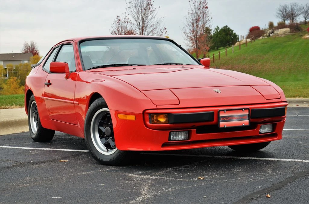 1985 Porsche 944 - Image 2 of 31