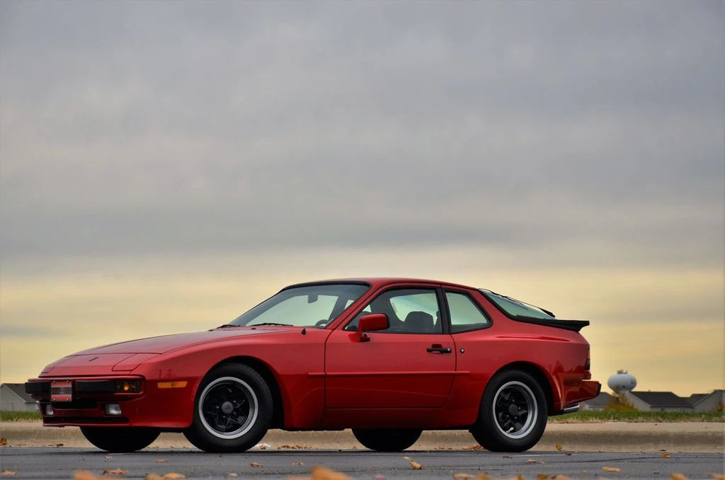 1985 Porsche 944 - Image 16 of 31