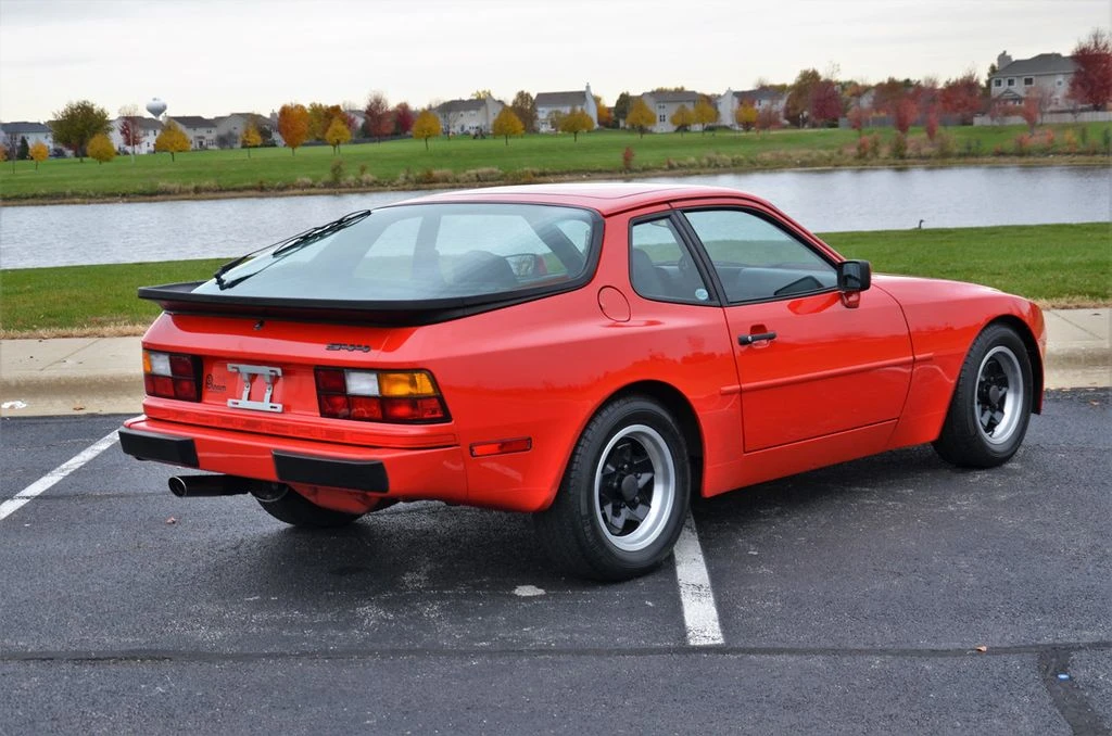 1985 Porsche 944 - Image 8 of 31