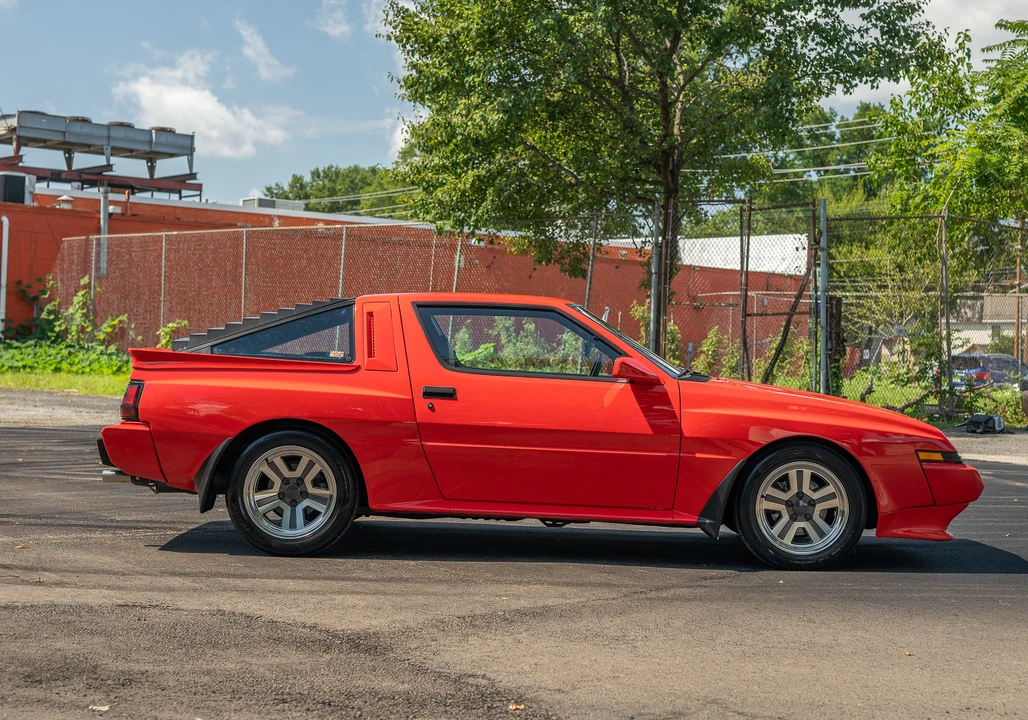 1986 Chrysler Conquest - Image 8 of 31