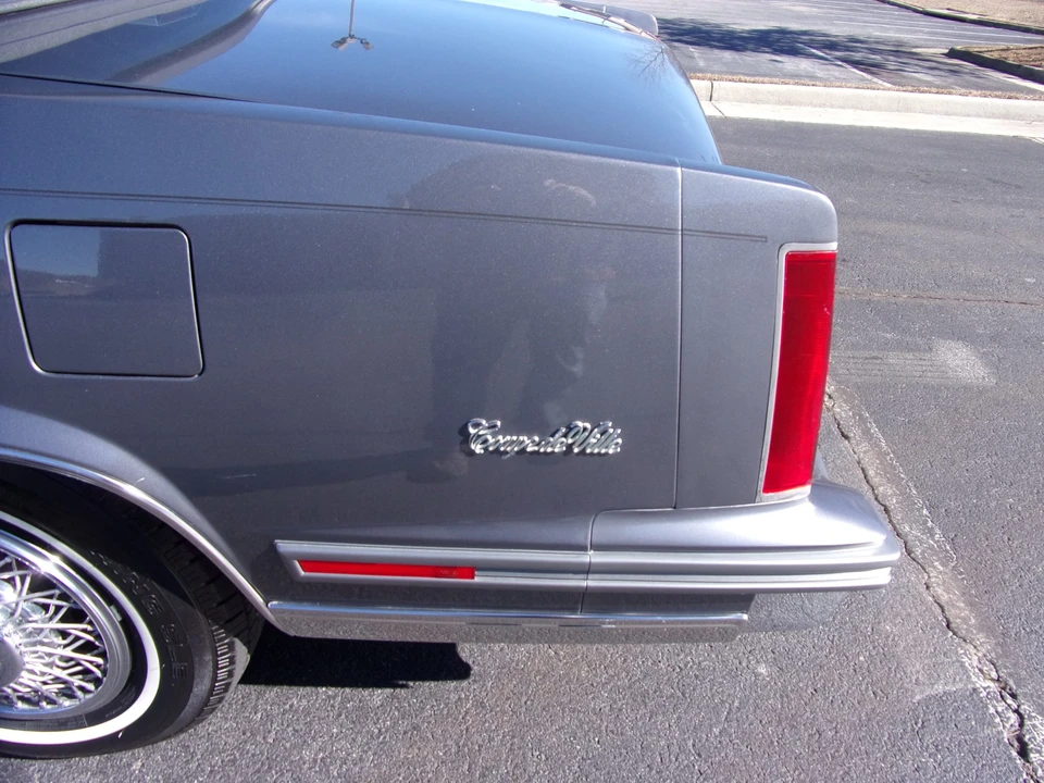 1987 Cadillac DeVille 6th Gen - Image 26 of 31