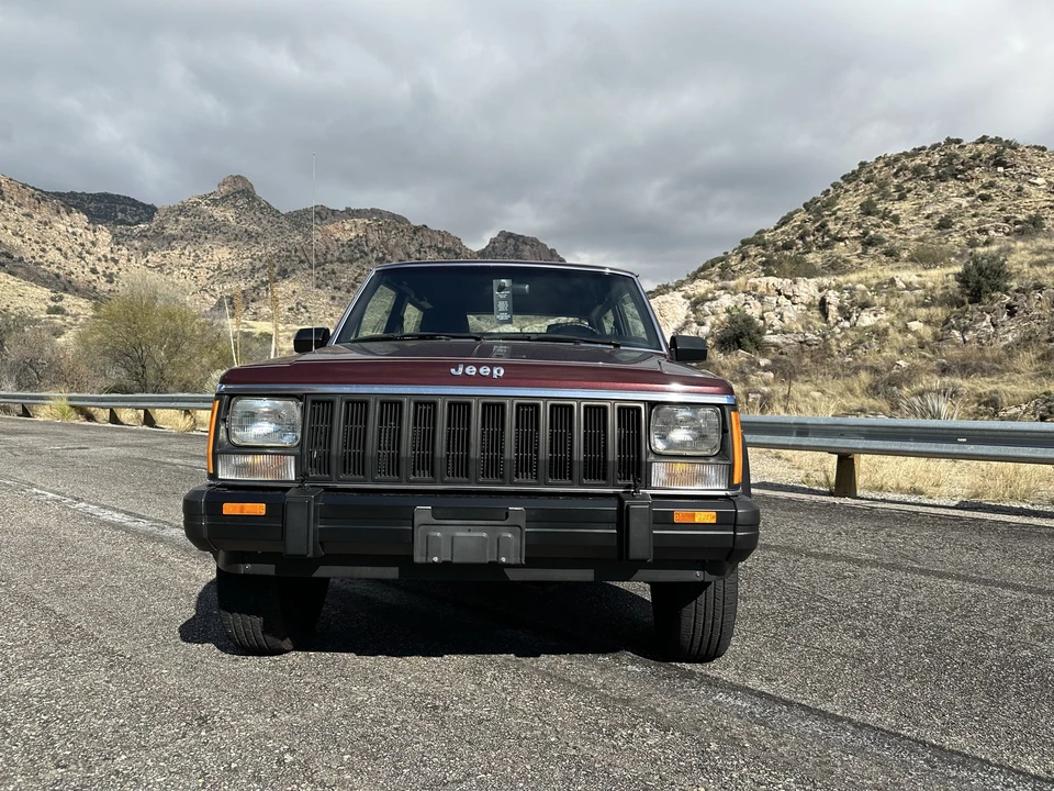 1987 Jeep XJ Cherokee - Image 10 of 31