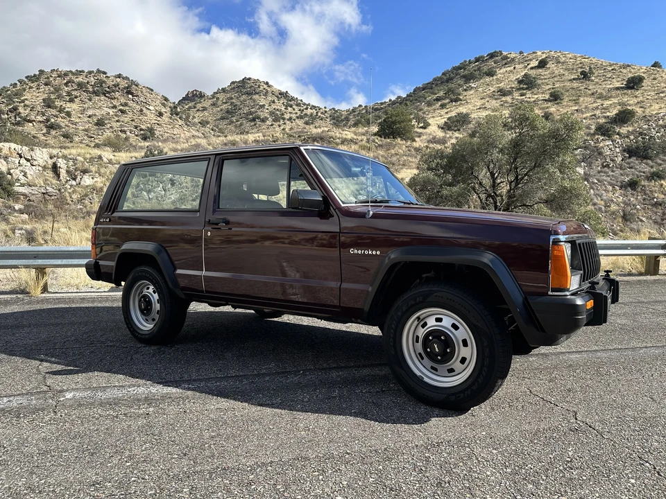 1987 Jeep XJ Cherokee - Image 9 of 31