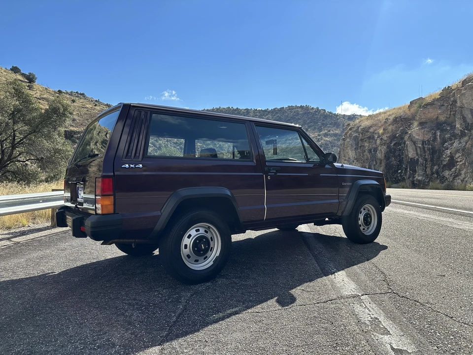 1987 Jeep XJ Cherokee - Image 8 of 31