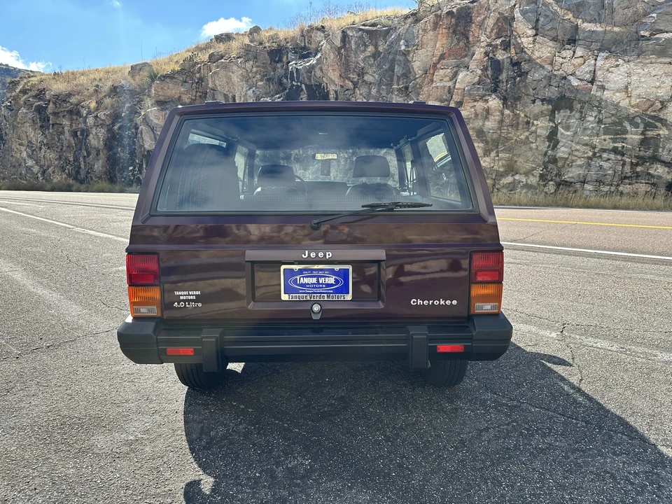 1987 Jeep XJ Cherokee - Image 7 of 31