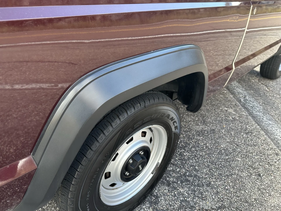 1987 Jeep XJ Cherokee - Image 20 of 31