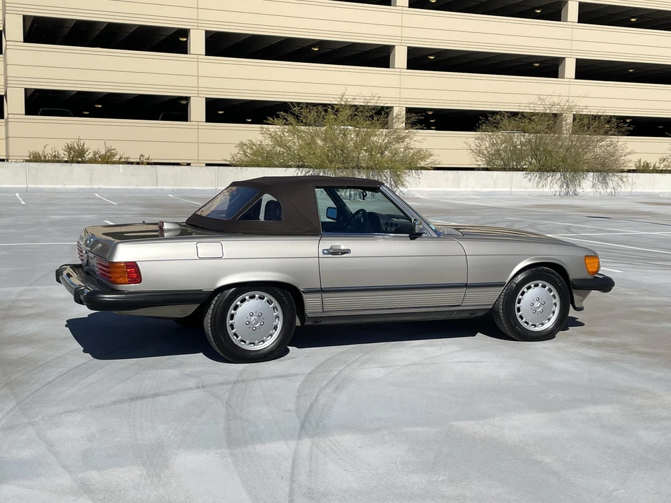 1987 Mercedes-Benz R107 SL-Class - Image 12 of 31