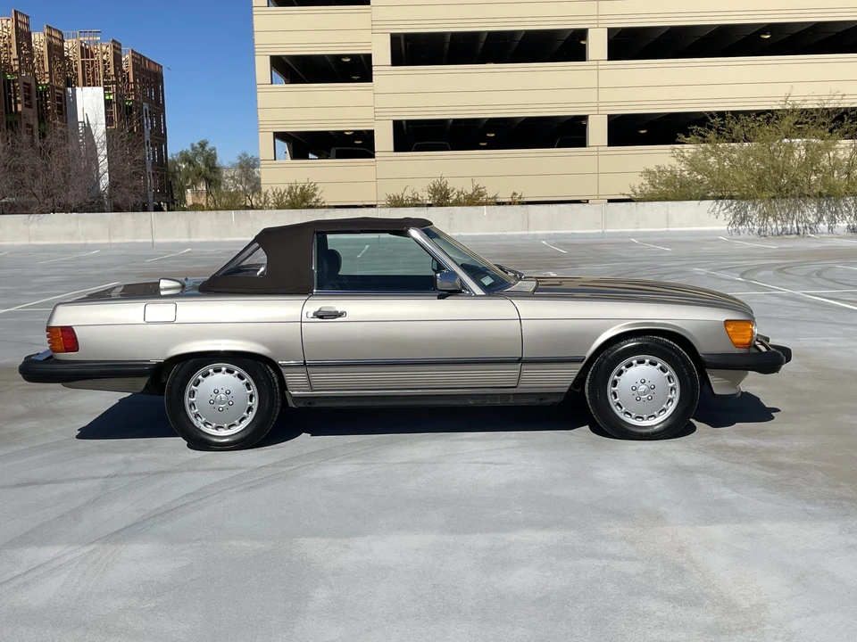 1987 Mercedes-Benz R107 SL-Class - Image 13 of 31