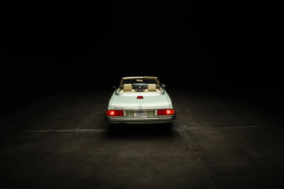 1987 Mercedes-Benz R107 SL-Class - Image 25 of 31