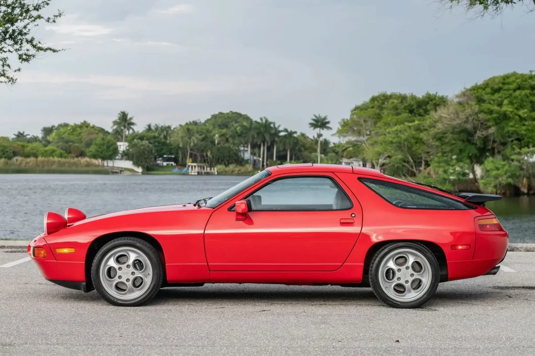 1987 Porsche 928 S4 - Image 5 of 6
