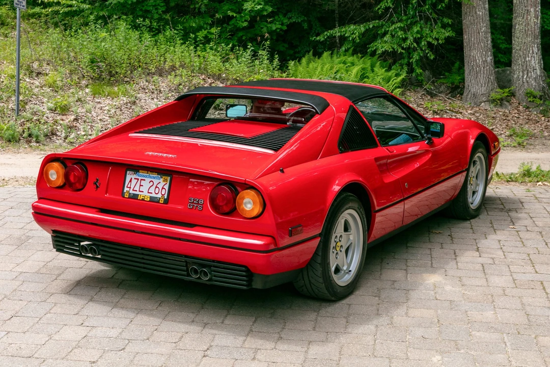 1988 Ferrari 328 GTS - Image 8 of 31