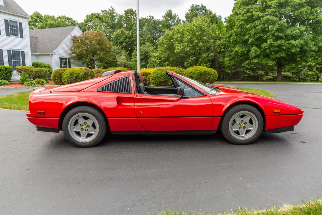 1988 Ferrari 328 GTS - Image 29 of 31