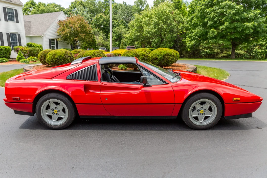 1988 Ferrari 328 GTS - Image 15 of 31