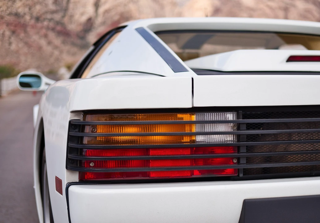 1988 Ferrari Testarossa - Image 25 of 31