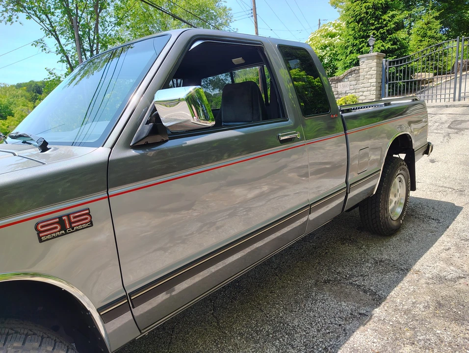 1988 GMC S-15/Sonoma - Image 16 of 31