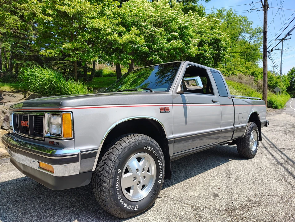 1988 GMC S-15/Sonoma - Image 2 of 31
