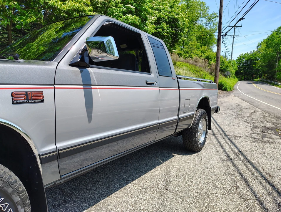 1988 GMC S-15/Sonoma - Image 17 of 31