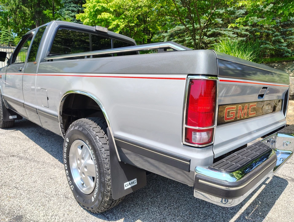1988 GMC S-15/Sonoma - Image 25 of 31