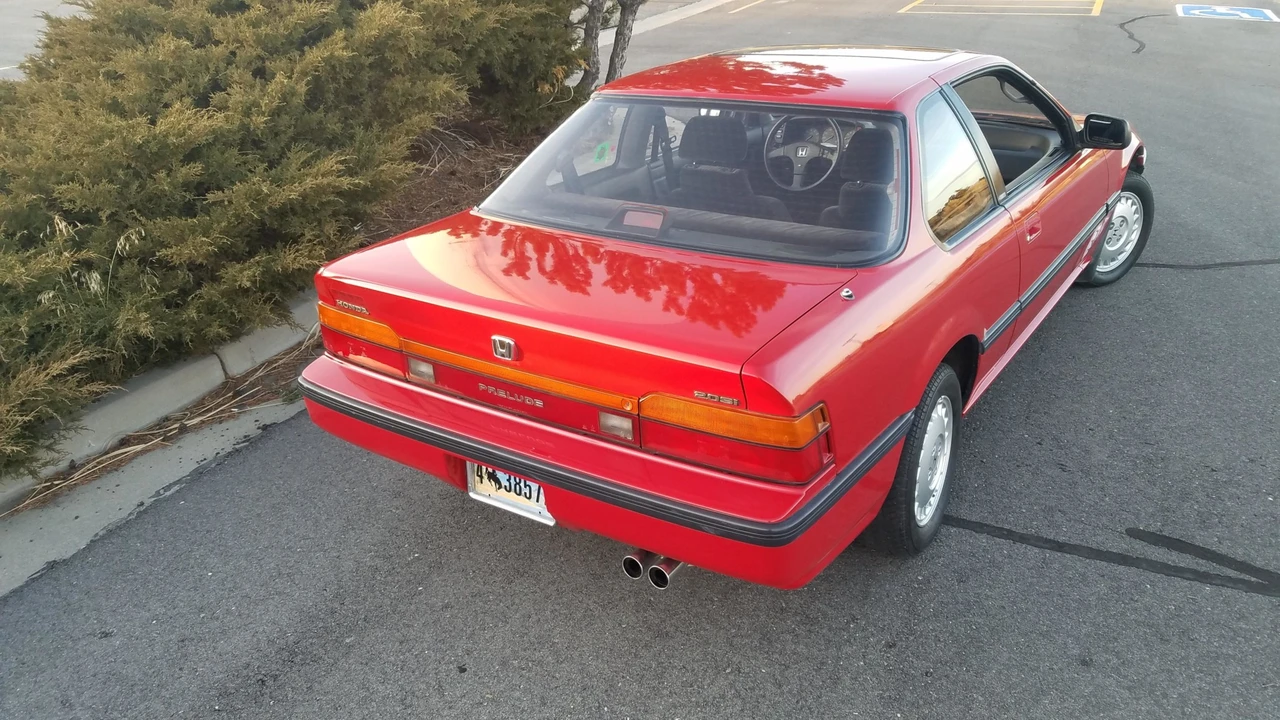1988 Honda Prelude 3rd Gen - Image 17 of 31