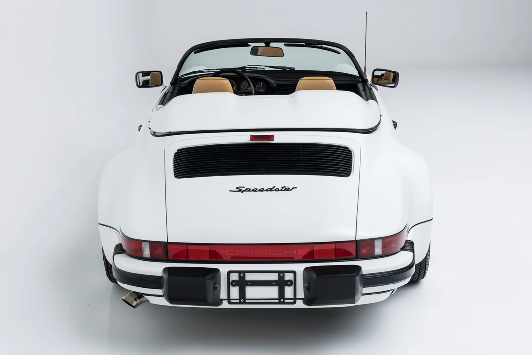 1989 Porsche 911 Carrera 3.2 - Image 10 of 31