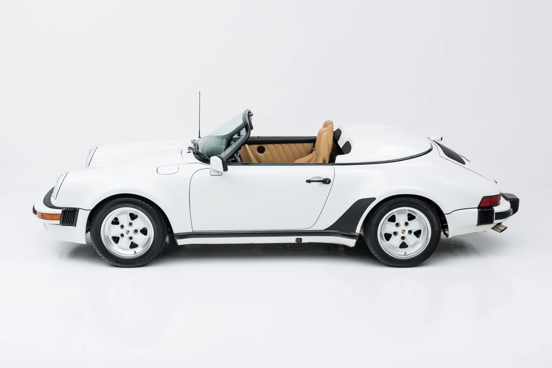 1989 Porsche 911 Carrera 3.2 - Image 6 of 31