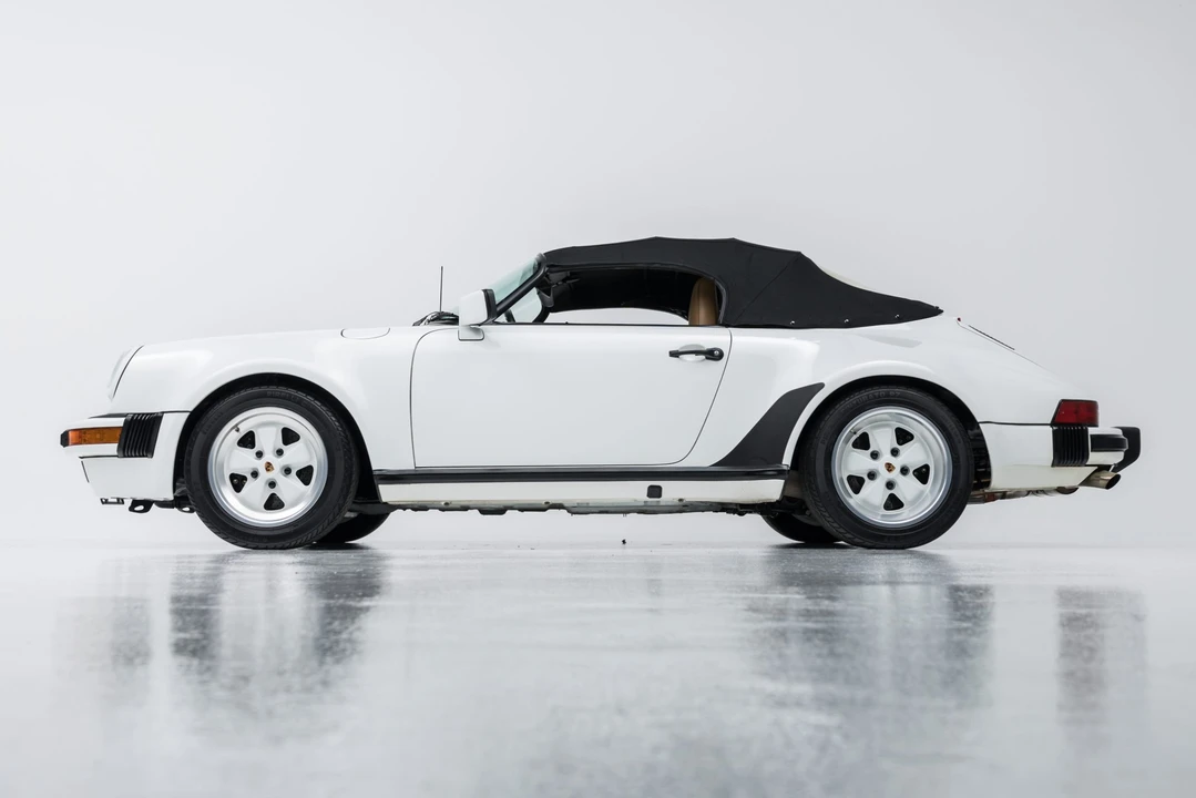 1989 Porsche 911 Carrera 3.2 - Image 24 of 31