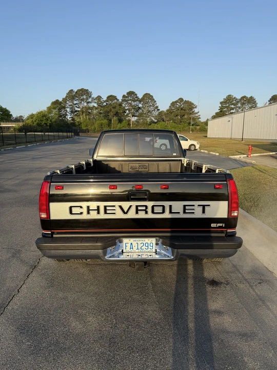 1990 Chevrolet C/K 4th Gen - Image 6 of 31